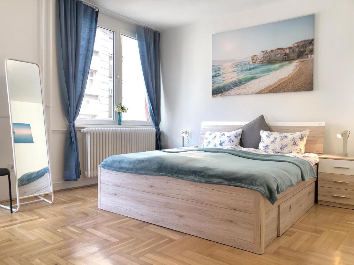Castle Corner Apartment Будапеща Екстериор снимка