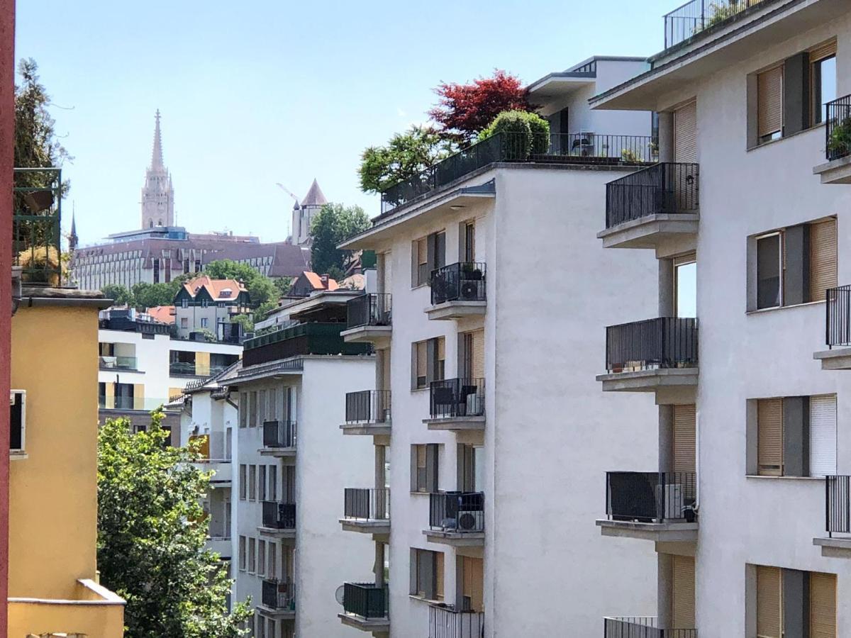 Castle Corner Apartment Будапеща Екстериор снимка